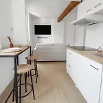 Duplex 39 M2 Centre Wi Fi Debit Perpignan
